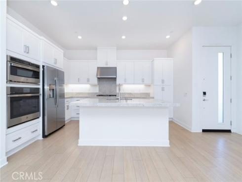 207  Abacus  , Irvine, CA