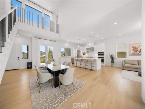 270 Sora , Irvine, CA