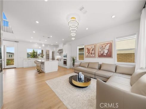 270 Sora , Irvine, CA