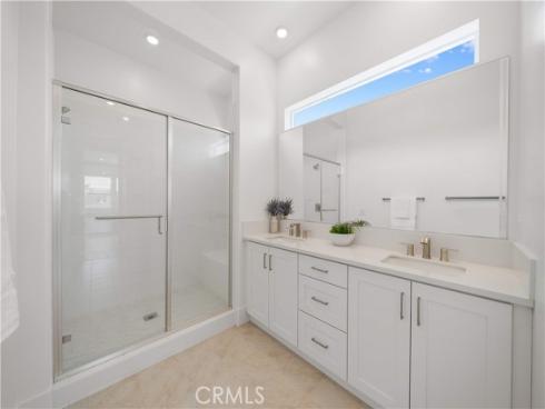 270 Sora , Irvine, CA