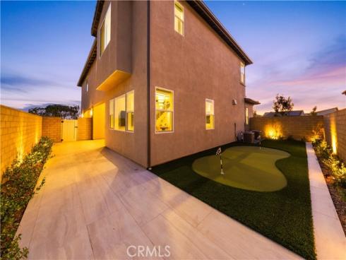 270 Sora , Irvine, CA