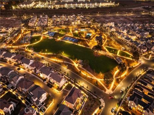 270 Sora , Irvine, CA