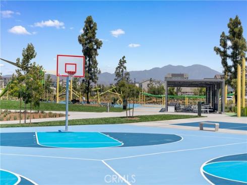 270 Sora , Irvine, CA