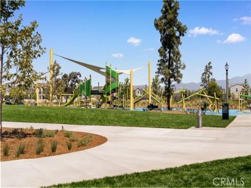 270 Sora , Irvine, CA