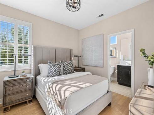 149  Interval  , Irvine, CA