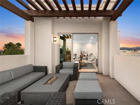 149  Interval  , Irvine, CA