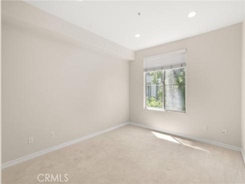 2243  Martin  217 , Irvine, CA