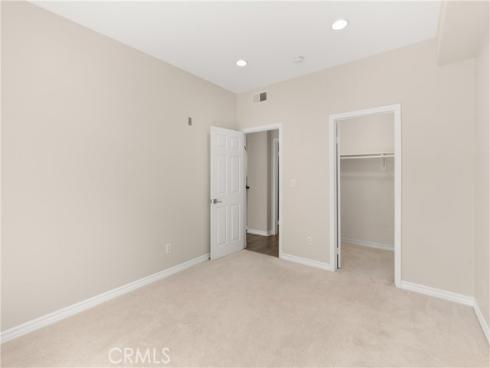 2243  Martin  217 , Irvine, CA