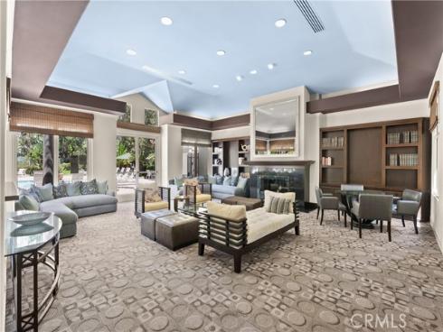 2243  Martin  217 , Irvine, CA