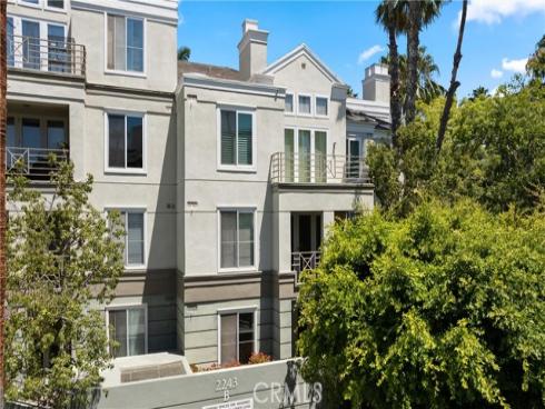 2243  Martin  217 , Irvine, CA