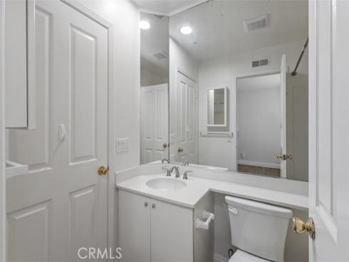 10 Bettoni Aisle , Irvine, CA