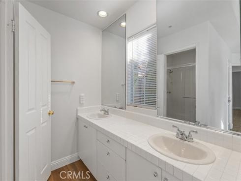 10 Bettoni Aisle , Irvine, CA