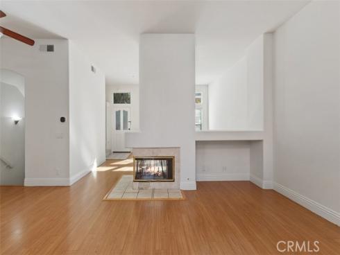 10 Bettoni Aisle , Irvine, CA