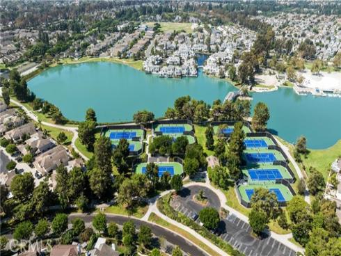 21 Greenbough 124 , Irvine, CA