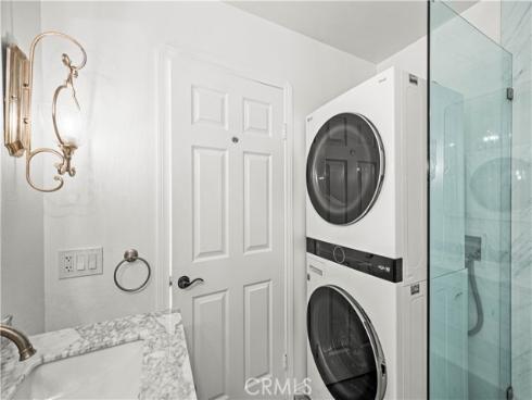 21 Greenbough 124 , Irvine, CA