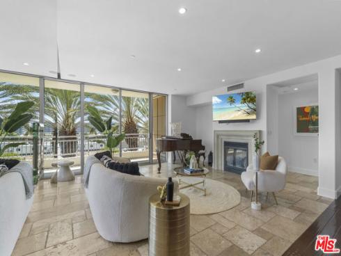 8049 Scholarship , Irvine, CA