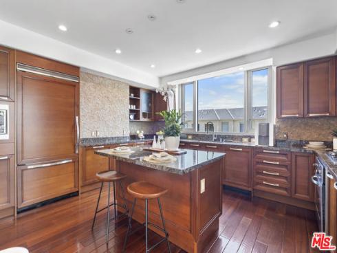 8049 Scholarship , Irvine, CA