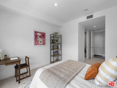 8049 Scholarship , Irvine, CA