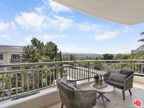 8049 Scholarship , Irvine, CA