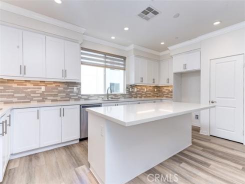 150  Stellar  , Irvine, CA