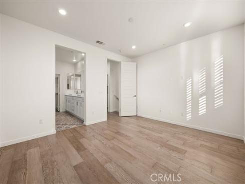 111 Cadence , Irvine, CA