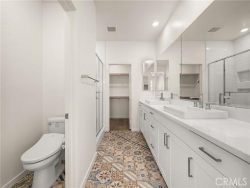 111 Cadence , Irvine, CA