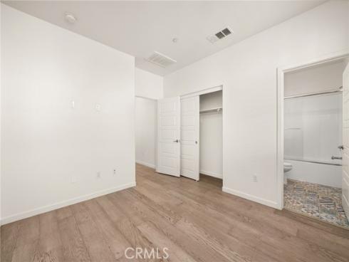 111 Cadence , Irvine, CA