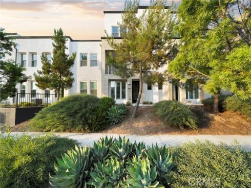 111 Cadence , Irvine, CA