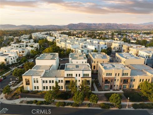 111 Cadence , Irvine, CA