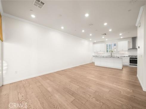 111 Cadence , Irvine, CA