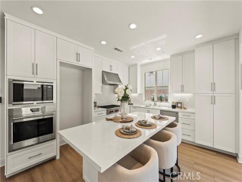 173  Somera  , Irvine, CA