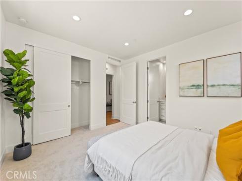 173  Somera  , Irvine, CA