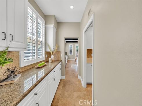 26 Secret Gdn , Irvine, CA