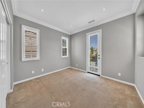 26 Secret Gdn , Irvine, CA