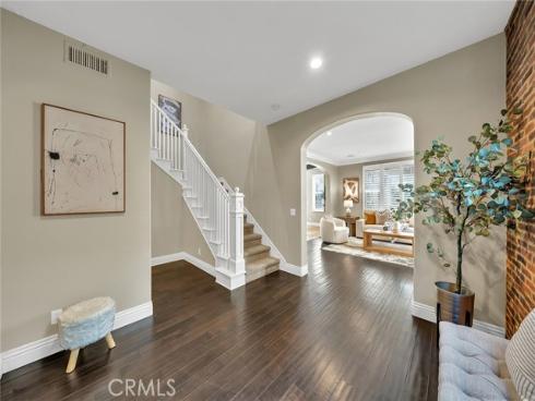 26 Secret Gdn , Irvine, CA