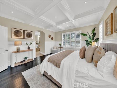 26 Secret Gdn , Irvine, CA