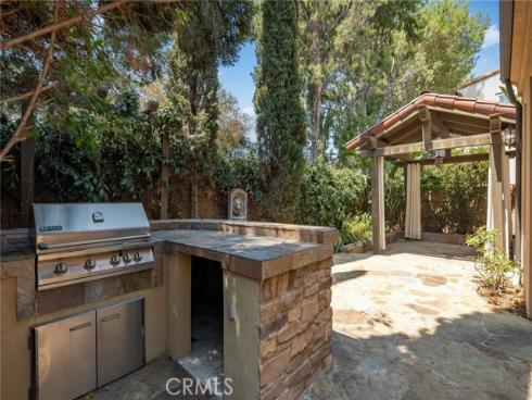 26 Secret Gdn , Irvine, CA