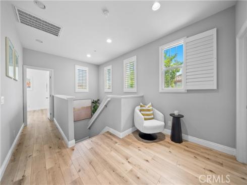 228  Wicker  , Irvine, CA