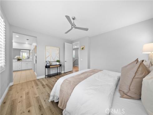 228  Wicker  , Irvine, CA