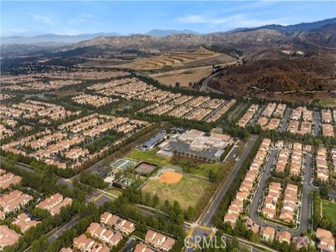 228  Wicker  , Irvine, CA