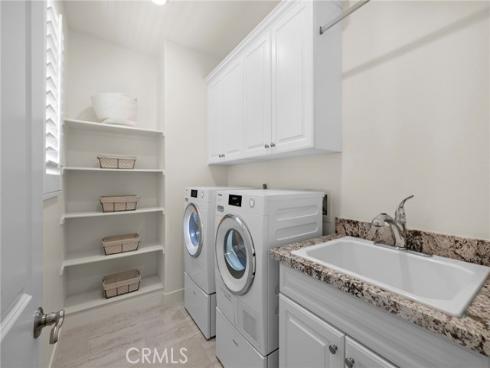 103 Aims , Irvine, CA