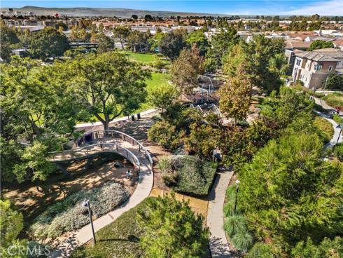 103 Aims , Irvine, CA