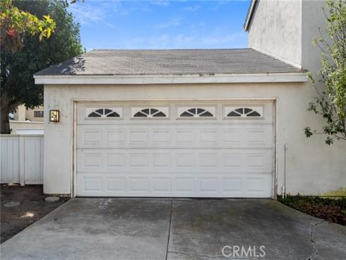 22  Silkleaf  , Irvine, CA