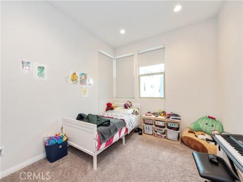 153  Spectacle  , Irvine, CA