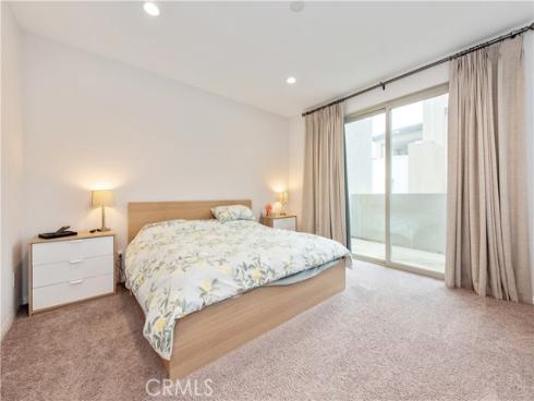 153  Spectacle  , Irvine, CA