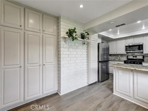 5111 Alder , Irvine, CA