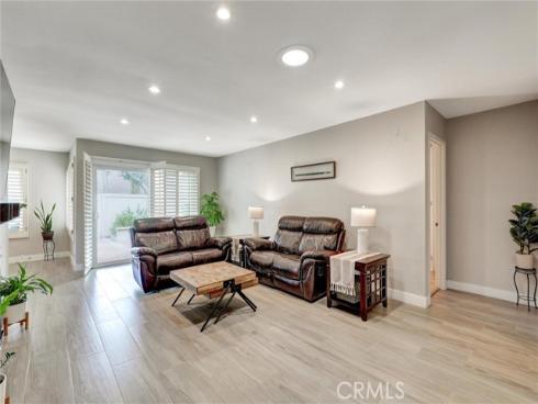 5111 Alder , Irvine, CA