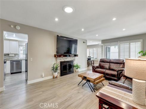 5111 Alder , Irvine, CA