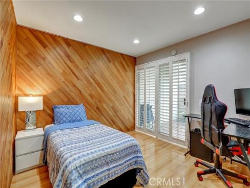 5111 Alder , Irvine, CA