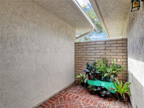 5111 Alder , Irvine, CA